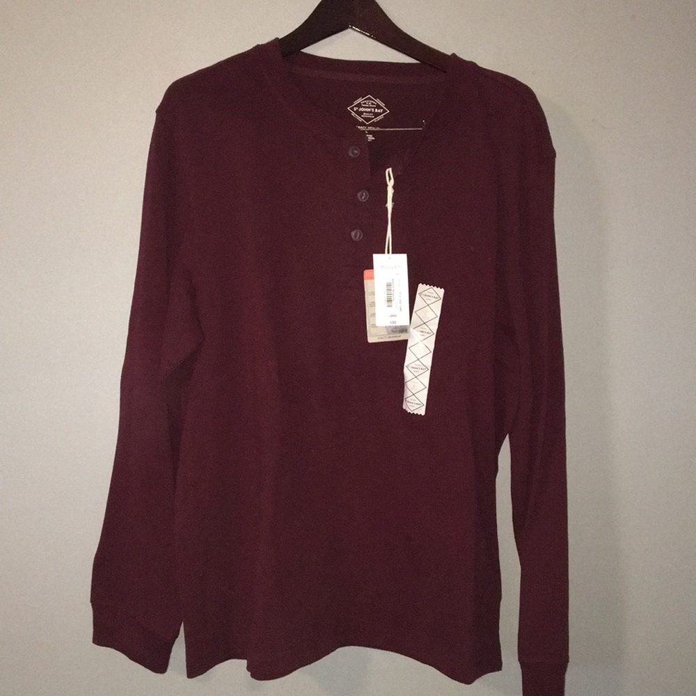 NWT. St. John’s Bay Men’s Henley shirt size large